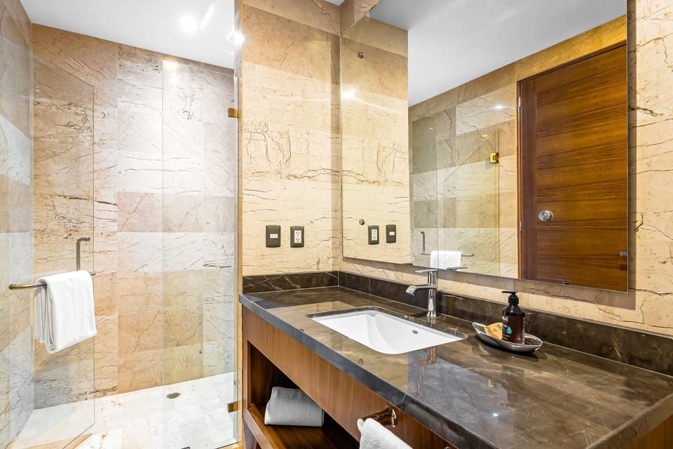 Bathroom, Bath