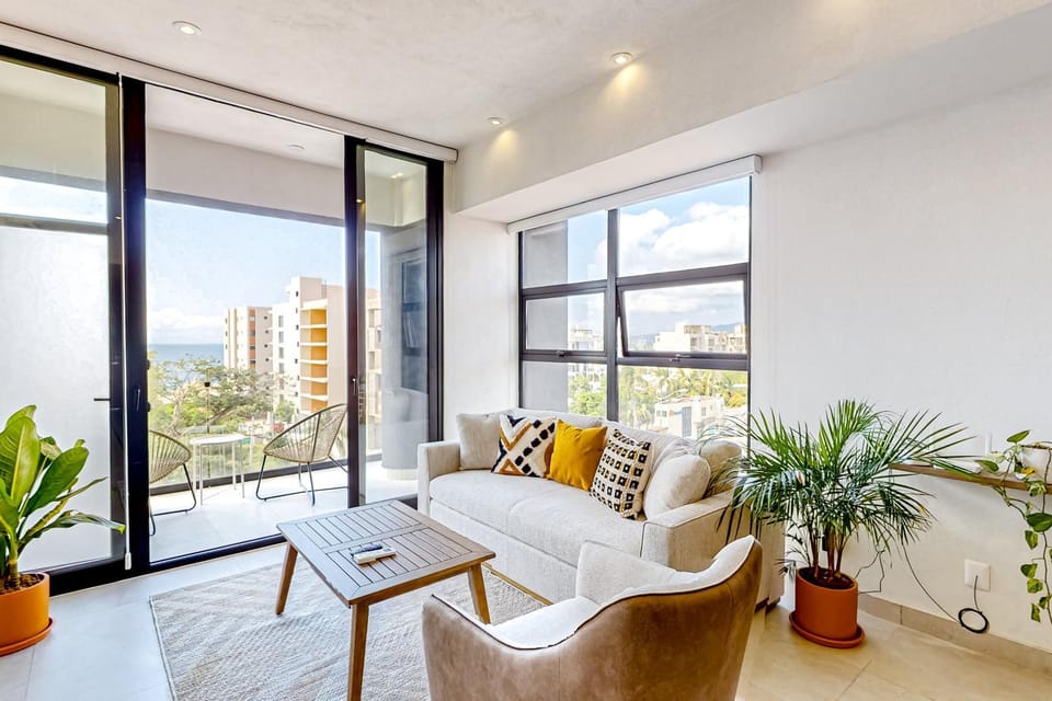View (from property/room), Balcony/Terrace, Living room, Seating area