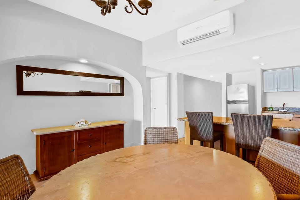 Dining area, air conditioner