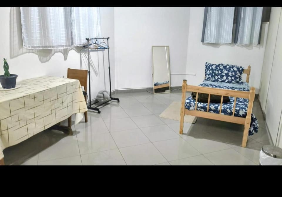 Hostel em SJC perto da rodoviária, centro,Embraer e cta Vacation rental in Sao Jose dos Campos