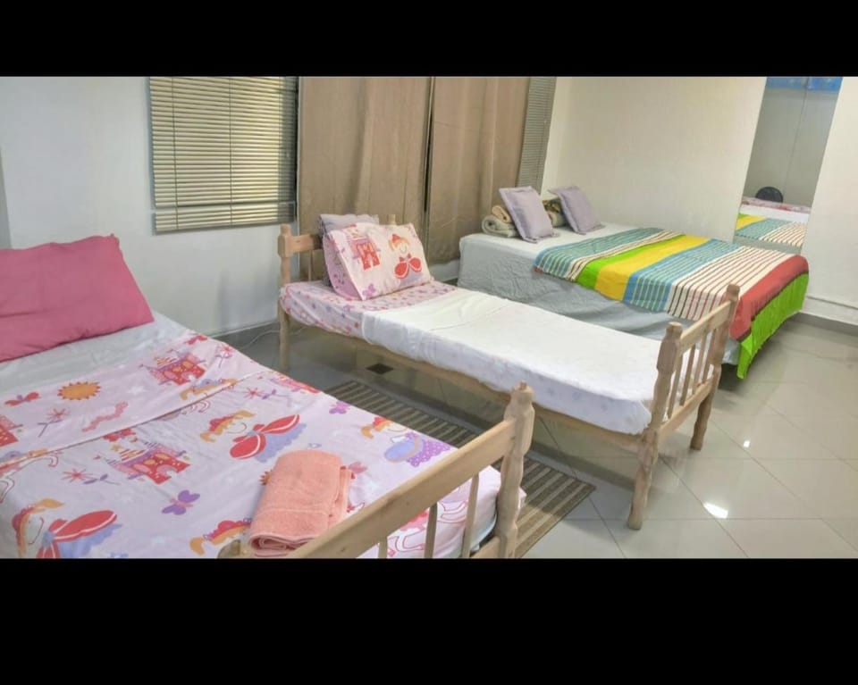 Hostel em SJC perto da rodoviária, centro,Embraer e cta Vacation rental in Sao Jose dos Campos