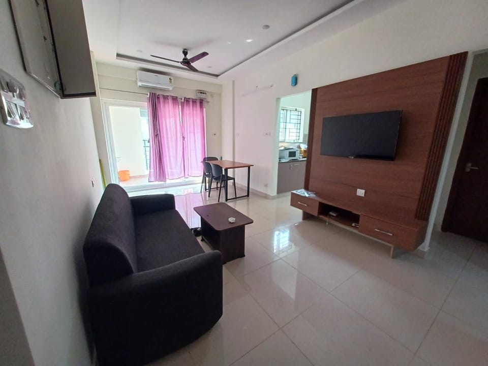Elite Living -Fully Furnished 2BHK in Gated Community Apartment in Chennai