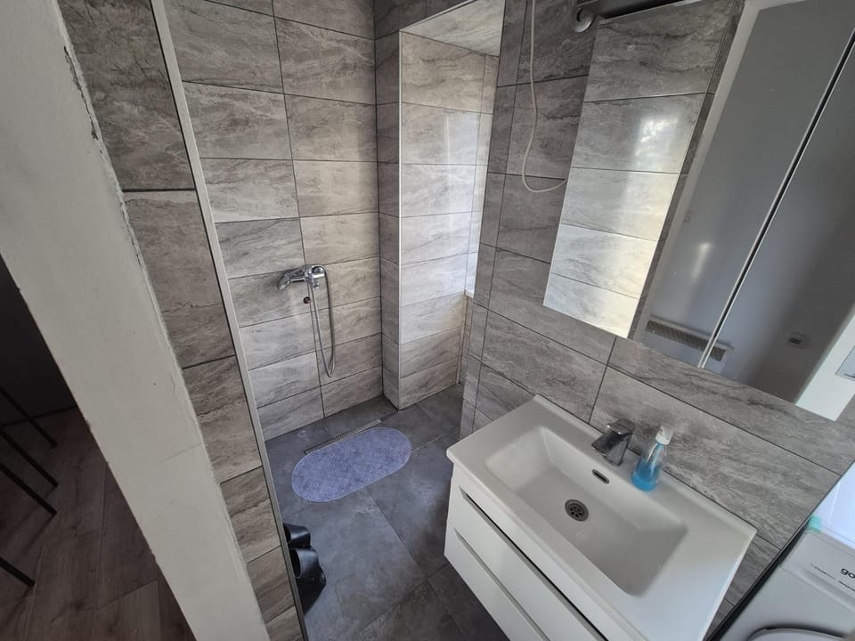 Autokomanda, Downtown Belgrade, Savski Venac, Oblakovska 49 Apartment in Belgrade