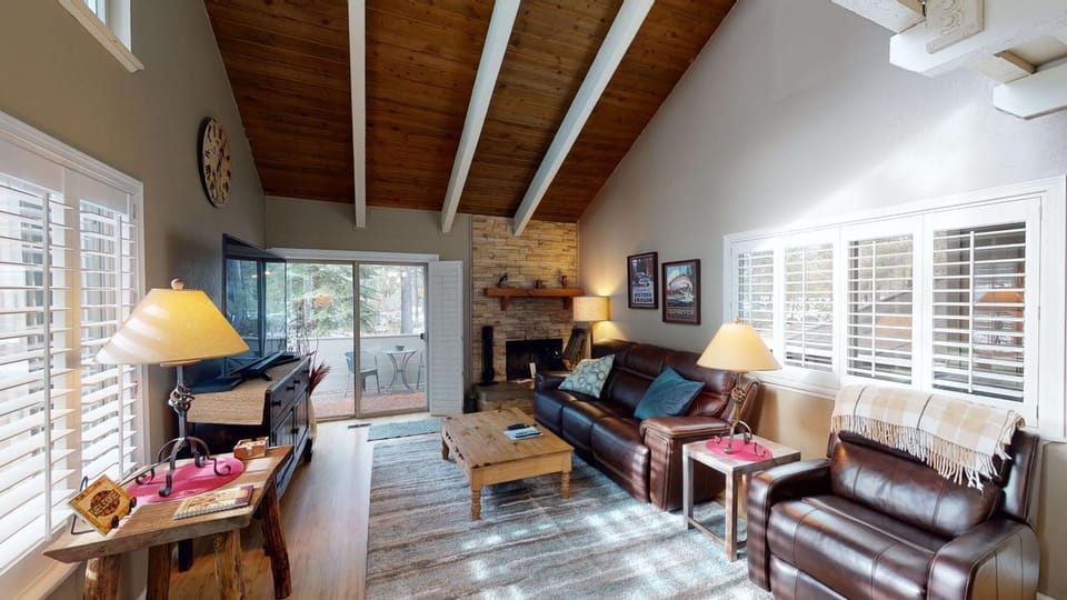 31 Tennis Village Apartment in Sunriver