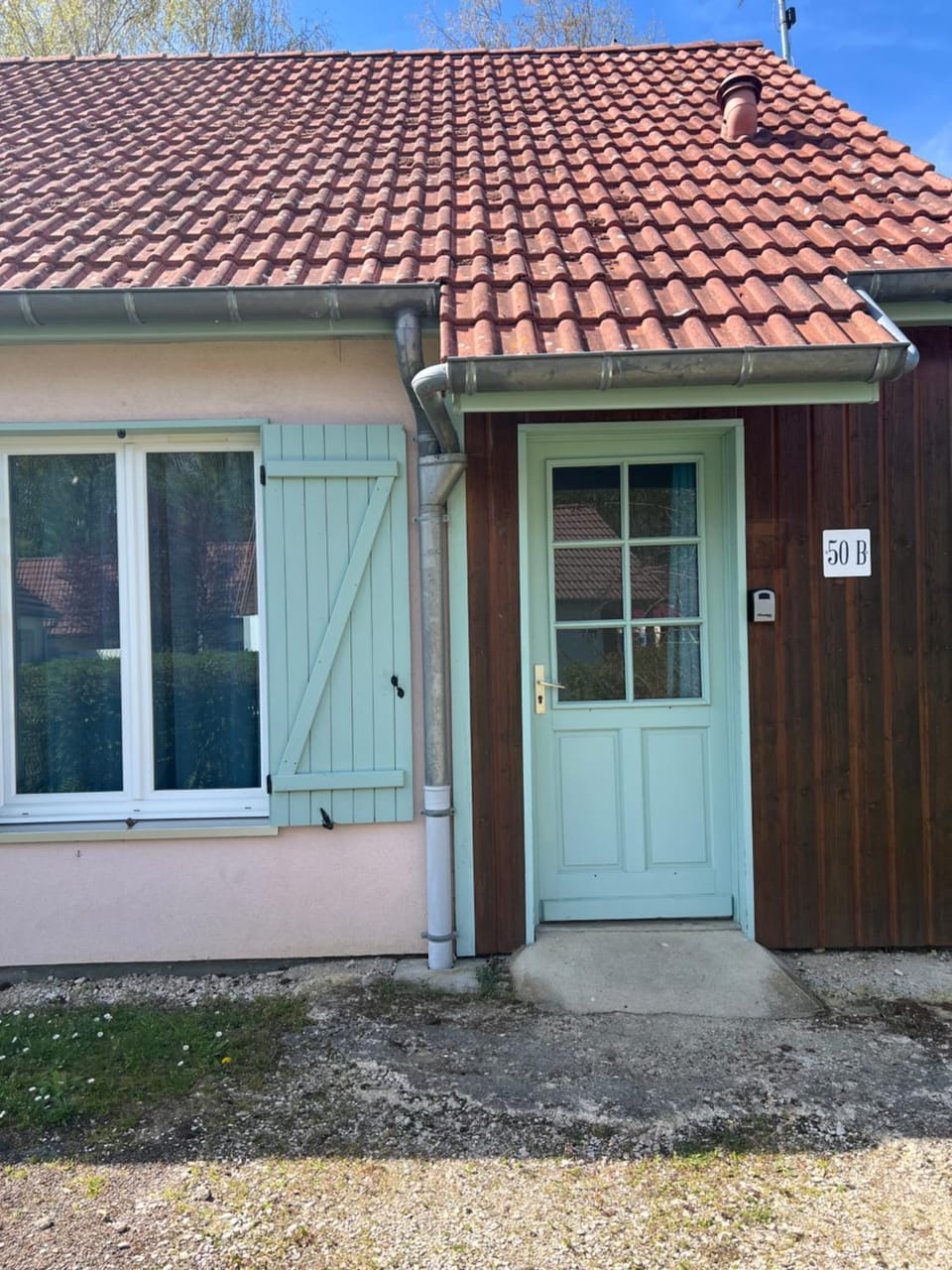 Gîtes Les pieds dans l'Ô 50A et 50B House in Giffaumont-Champaubert