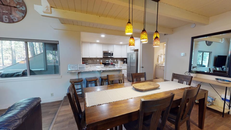 32 Tennis Village Apartment in Sunriver