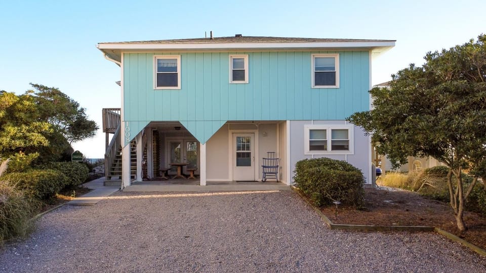 Experience Surf City in style at As You Wish! House in Surf City