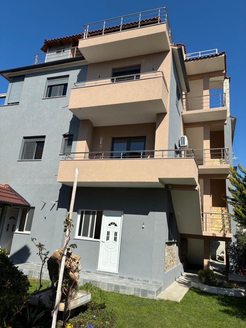 Vila Aliaj Vacation rental in Tirana County, Albania
