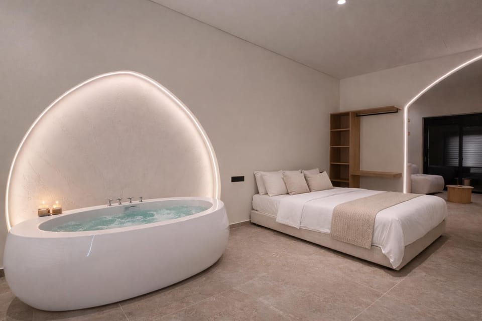 Aelia Suite Romantic Jacuzzi Retreat Private Stay Apartment in Decentralized Administration of Attica