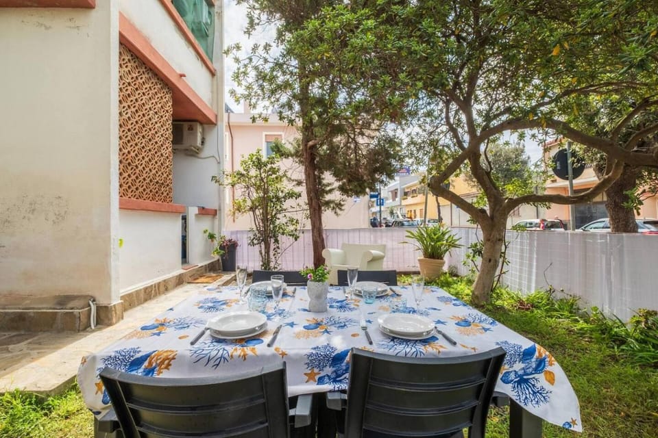 Property building, Dining area