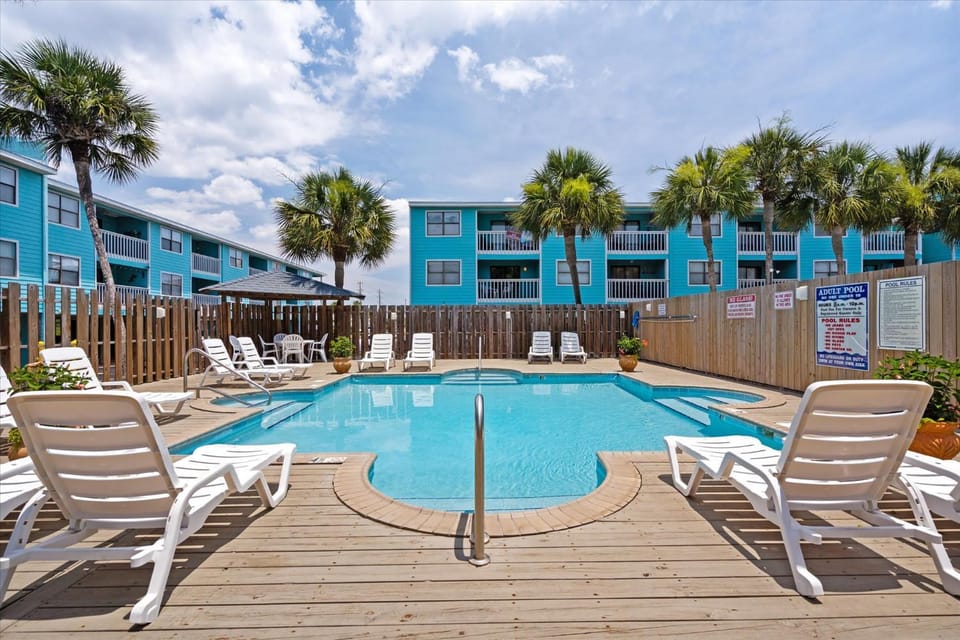 Coastal Condo Steps from the Beach House in West Beach