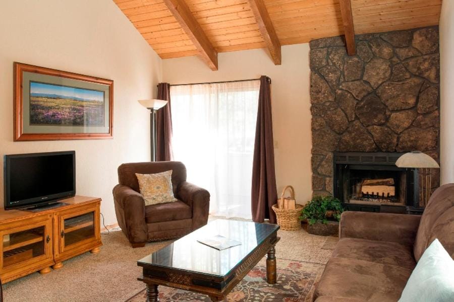 54 Tennis Village Apartment in Sunriver