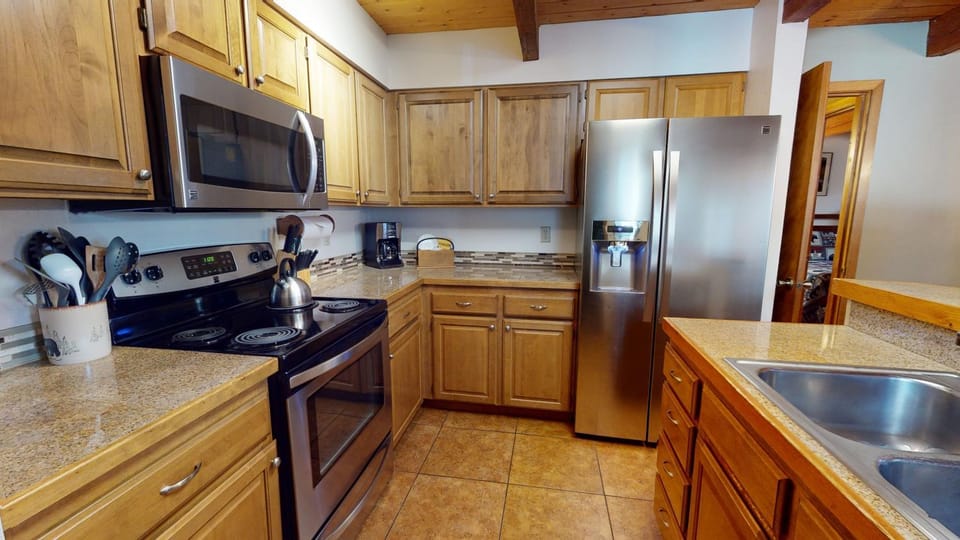 56 Tennis Village Apartment in Sunriver