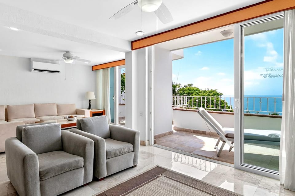 Balcony/Terrace, Living room, Seating area