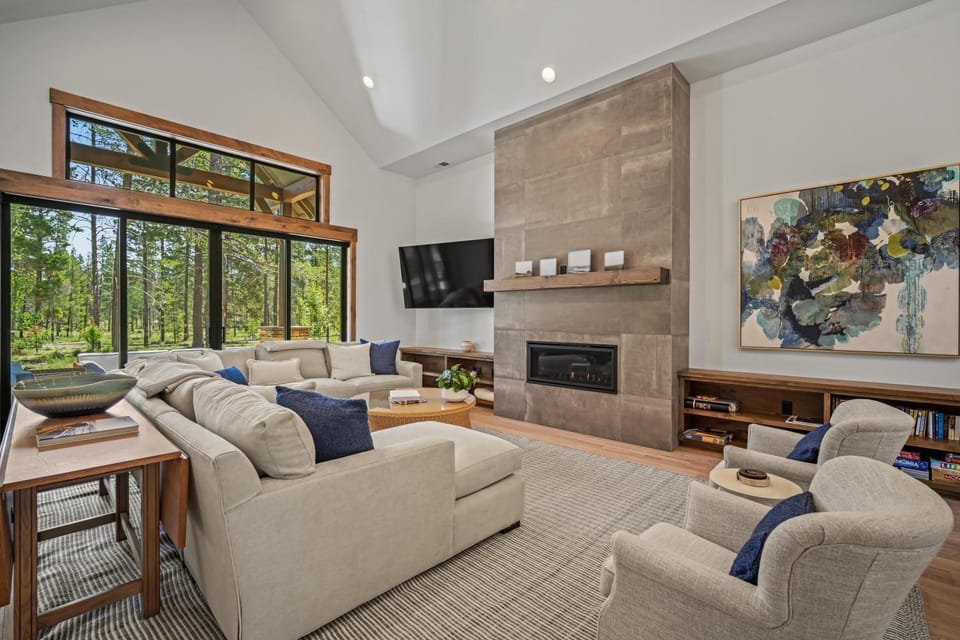 56233 Rockcress Lane House in Oregon