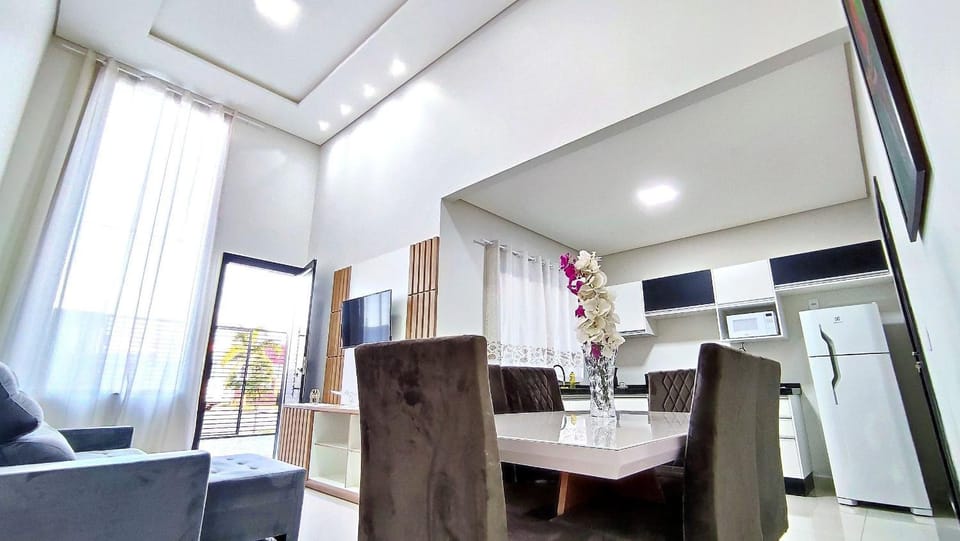 Casa TOP com OFURÔ prox Cataratas House in Foz do Iguaçu