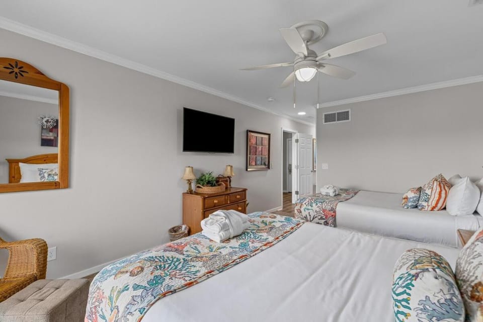 New Listing! Lagoon Villa 26 - Top Floor Balcony! Apartment in Wild Dunes