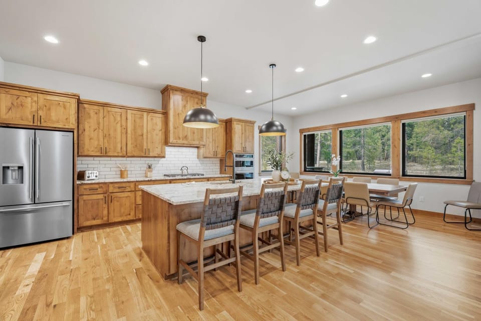 56325 Mirror Rock Loop House in Oregon