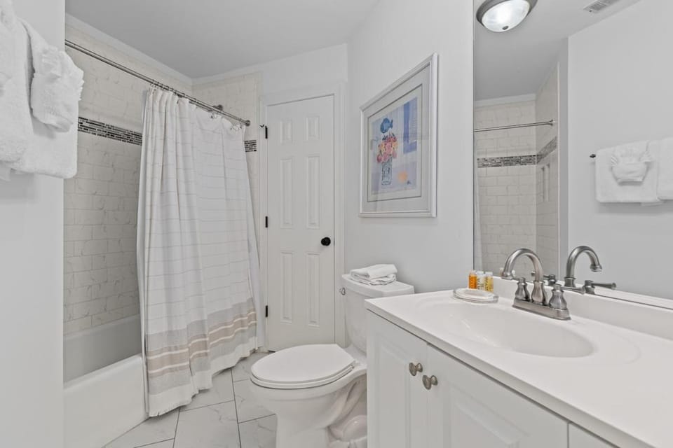 New Listing! Summer House 104 - Walkout to Ocean! Apartment in Wild Dunes