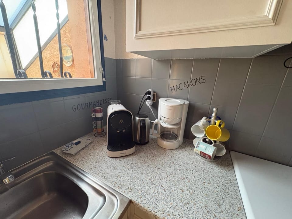Coffee/tea facilities