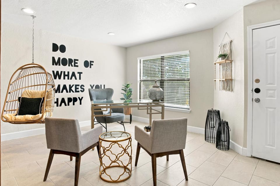 4BR Family Oasis | Prime Location, Fast Wi-Fi-TCF House in San Antonio