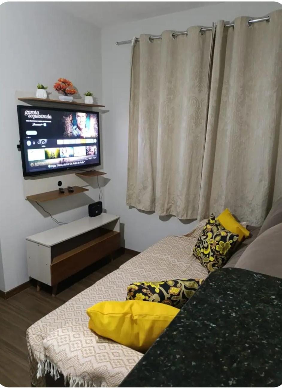 Apto Térreo Próximo HU e Aeroporto Vaga e Ar Apartment in Londrina