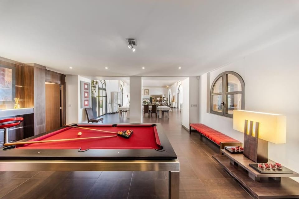 Villa Azura 5 BR in a private residence Villa in Grimaud