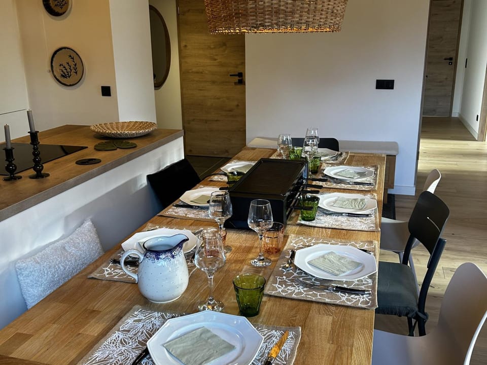Appartement moderne avec parking - 8 pers. - FR-1-836-69 Apartment in Arâches-la-Frasse