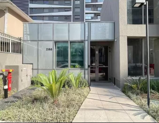 Property building, Facade/entrance