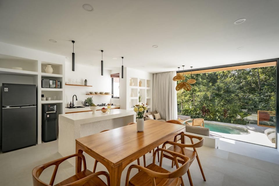 Patio, Kitchen or kitchenette, Living room, Seating area, Dining area, Pool view, Swimming pool, stove