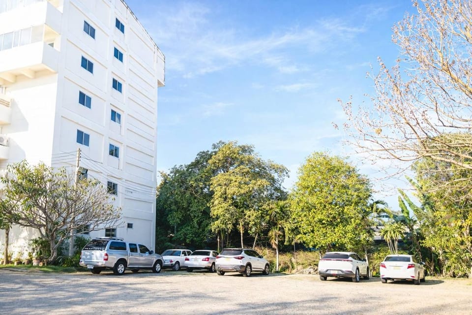 Khamsrithongchai hotel Hotel in Thailand