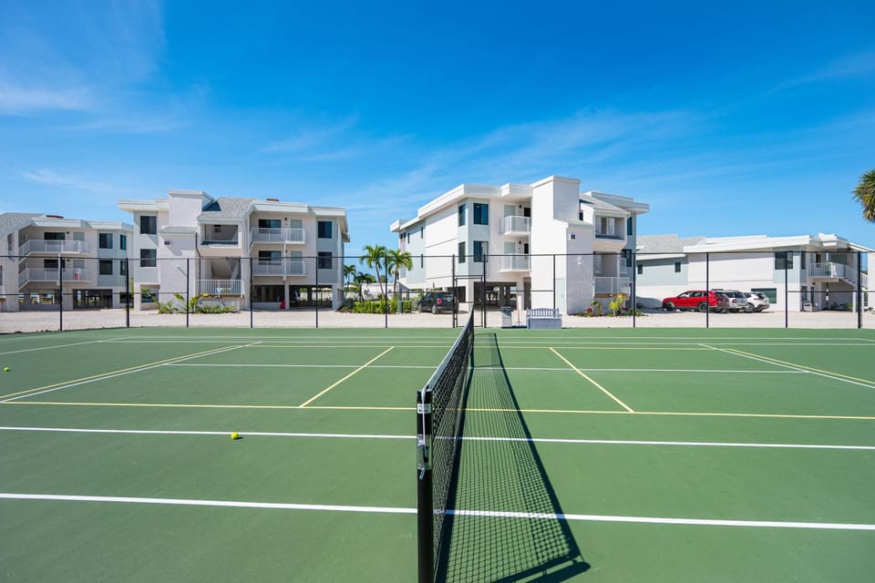 Tennis court