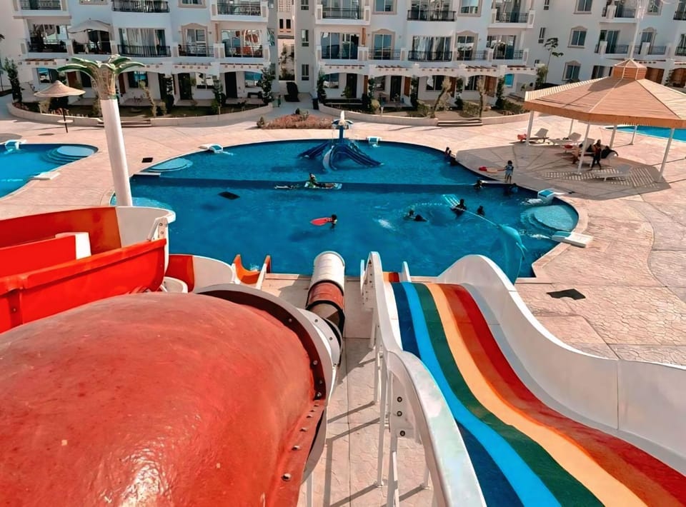 Aqua park, Swimming pool, Swimming pool