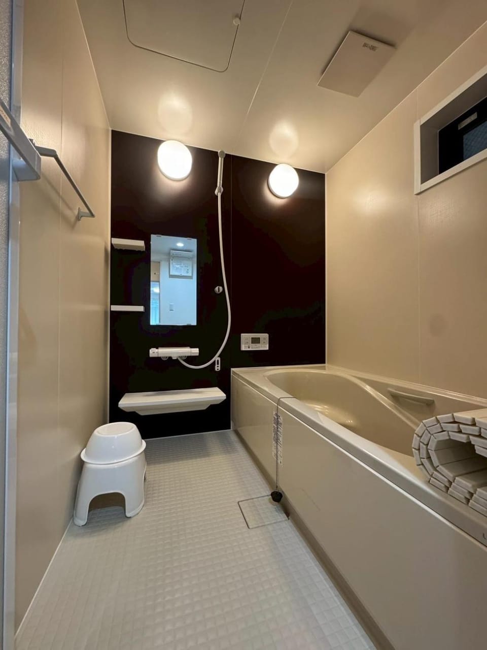 Bathroom, Bath
