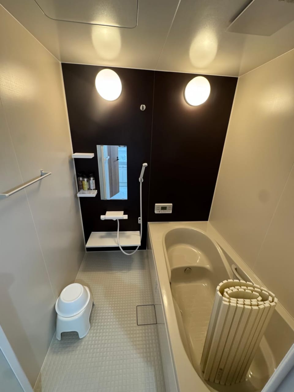 Bathroom, Bath