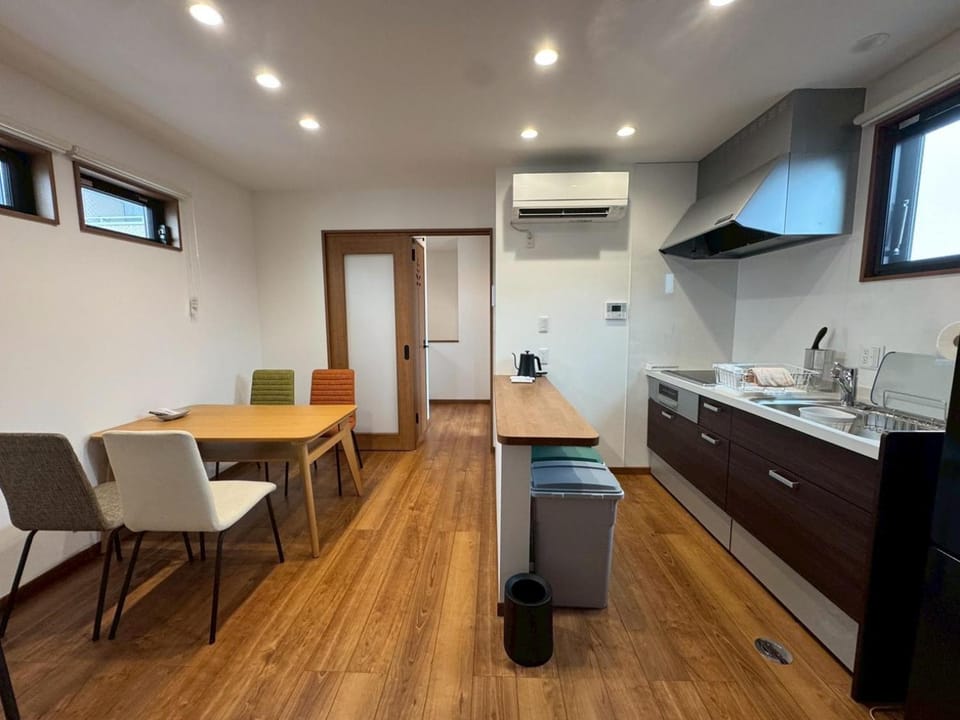 Living room, kitchen, kitchen