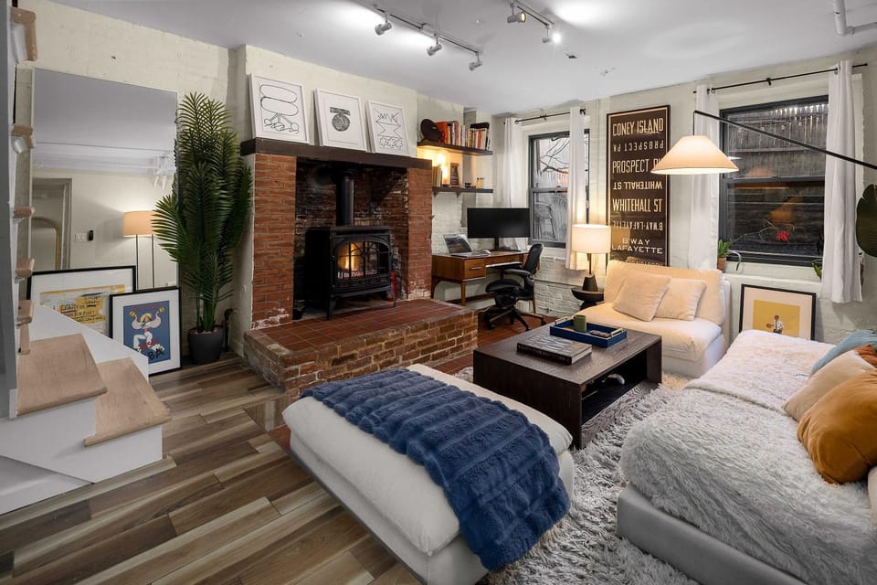 Clinton Duplex by StayHaus 2BR with Private Yard Apartment in Brooklyn Heights