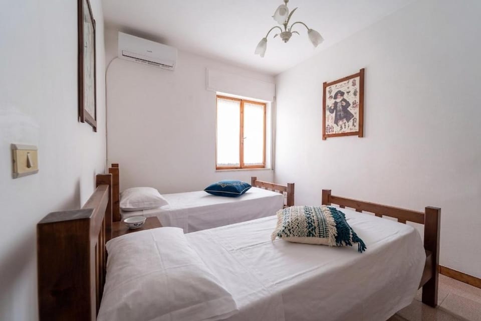 Bedroom, Family, heating, air conditioner