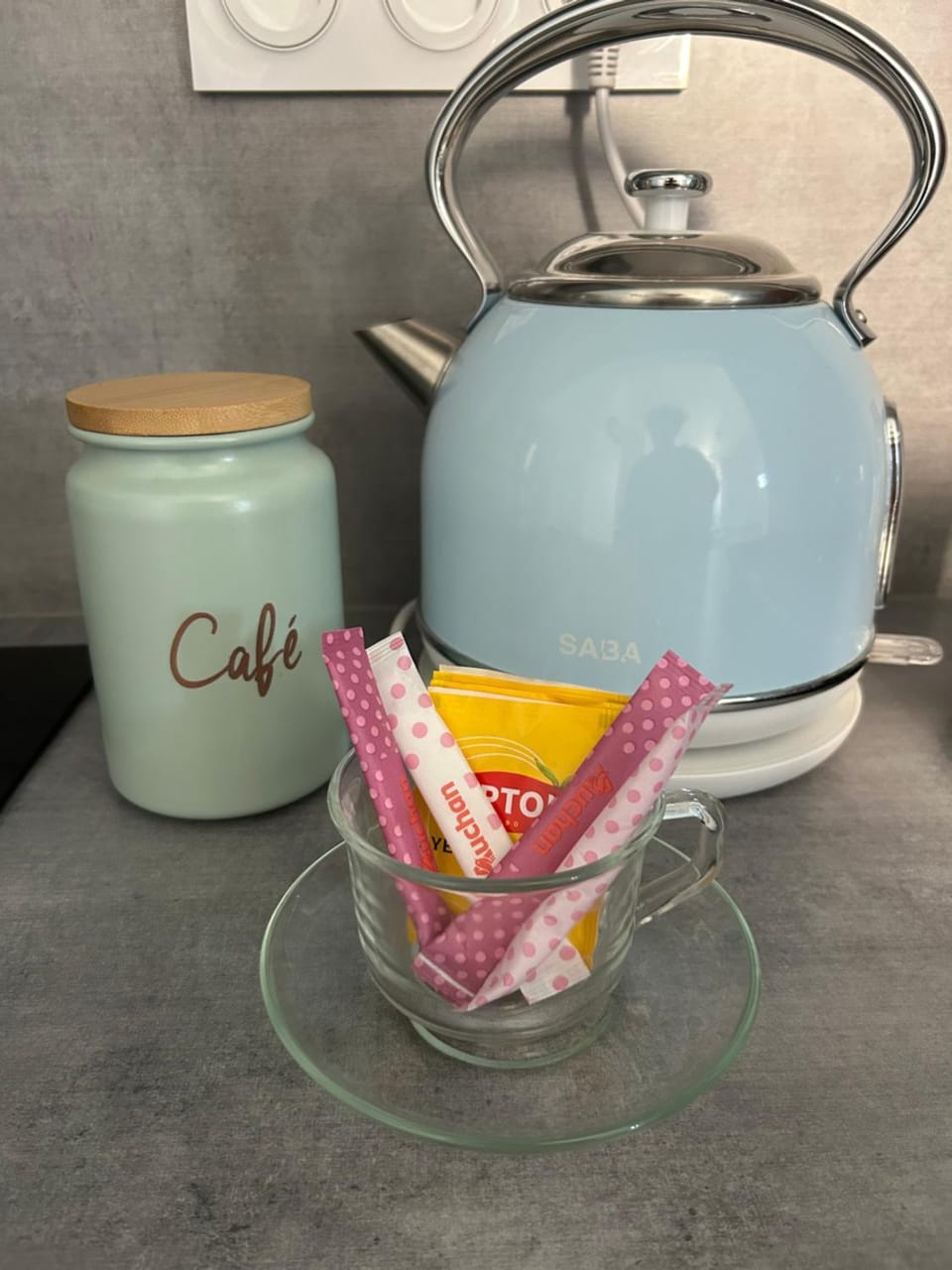Coffee/tea facilities