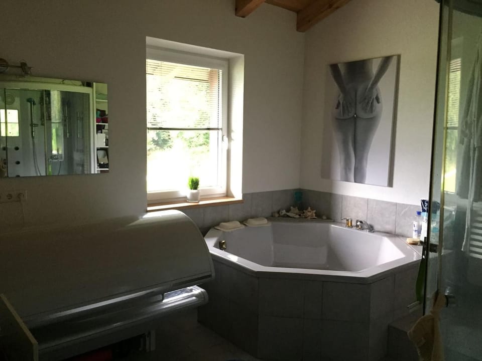 Bathroom, Bath