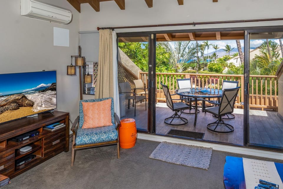 Maui Kamaole #C-207 Great Location, Spacious, Fully Renovated, Full A/C Apartment in Wailea