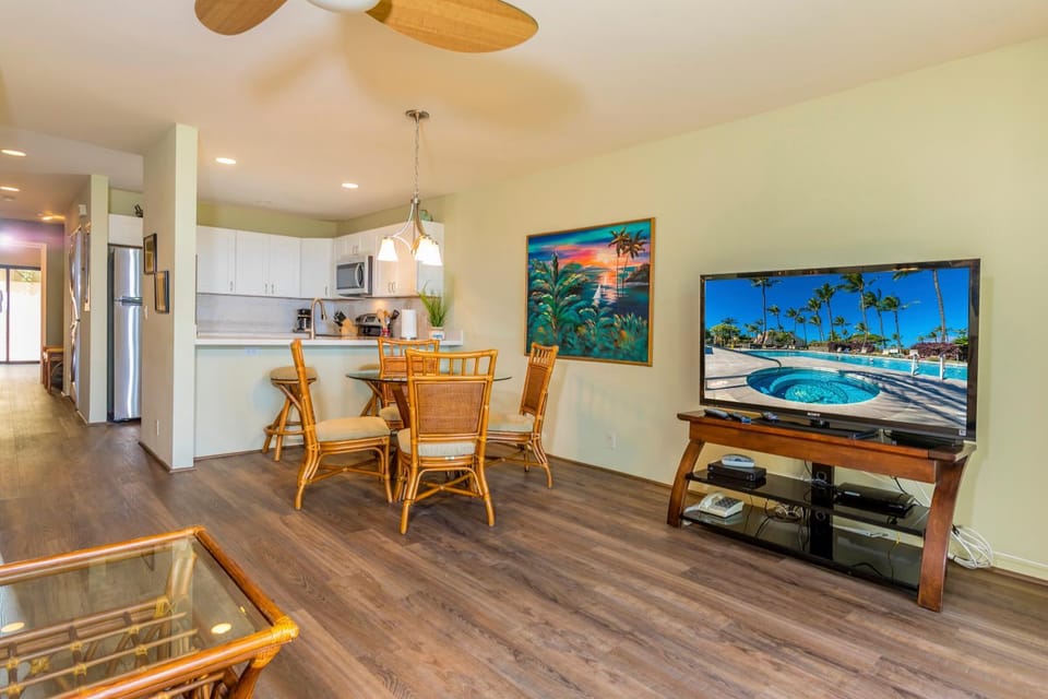 Maui Kamaole #G-107 Gorgeous Ocean View, Full AC, Wifi, Hot Tub, Near Beach Apartment in Wailea