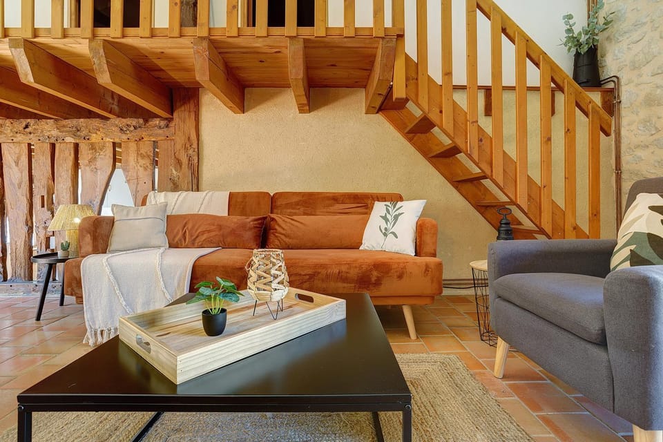 Property building, Living room