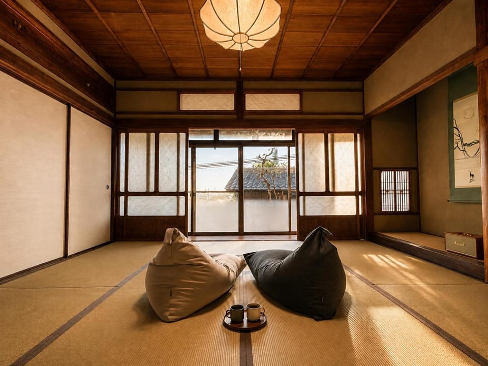 Sow Onomichi - 尾道水道を望む町家一棟貸し Apartment in Hiroshima Prefecture
