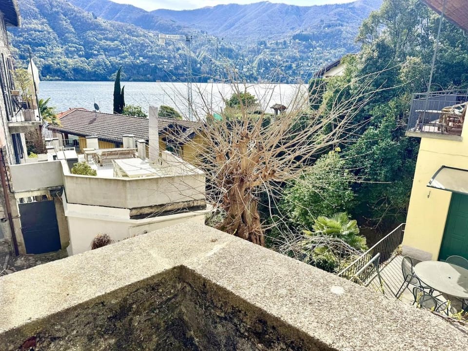 Laglio Cloud Nine, Como Lake Apartment in Laglio