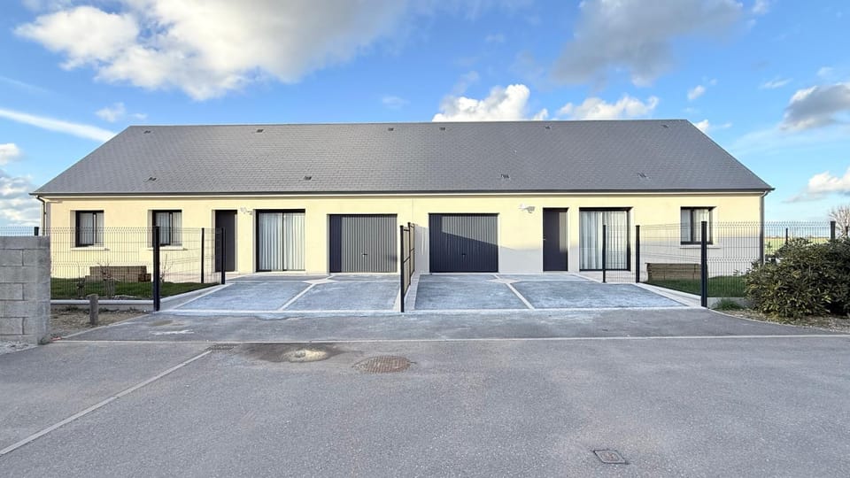 Property building, Parking
