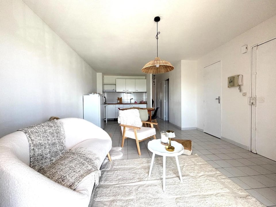 APPARTEMENT 2 CHAMBRES - 4 Personnes Apartment in Occitanie
