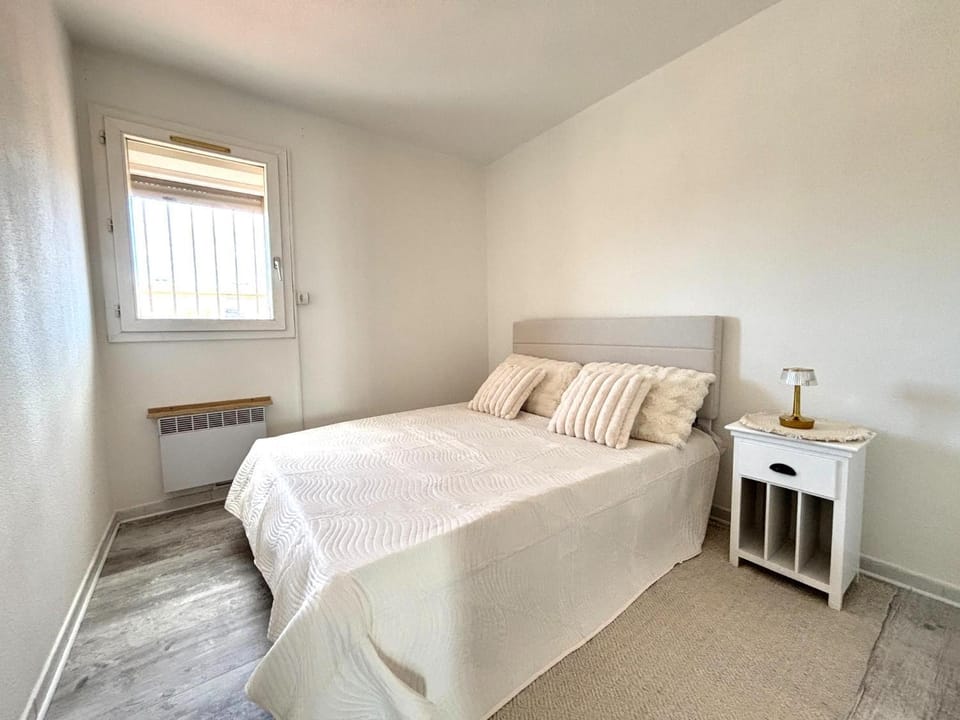APPARTEMENT 2 CHAMBRES - 4 Personnes Apartment in Occitanie