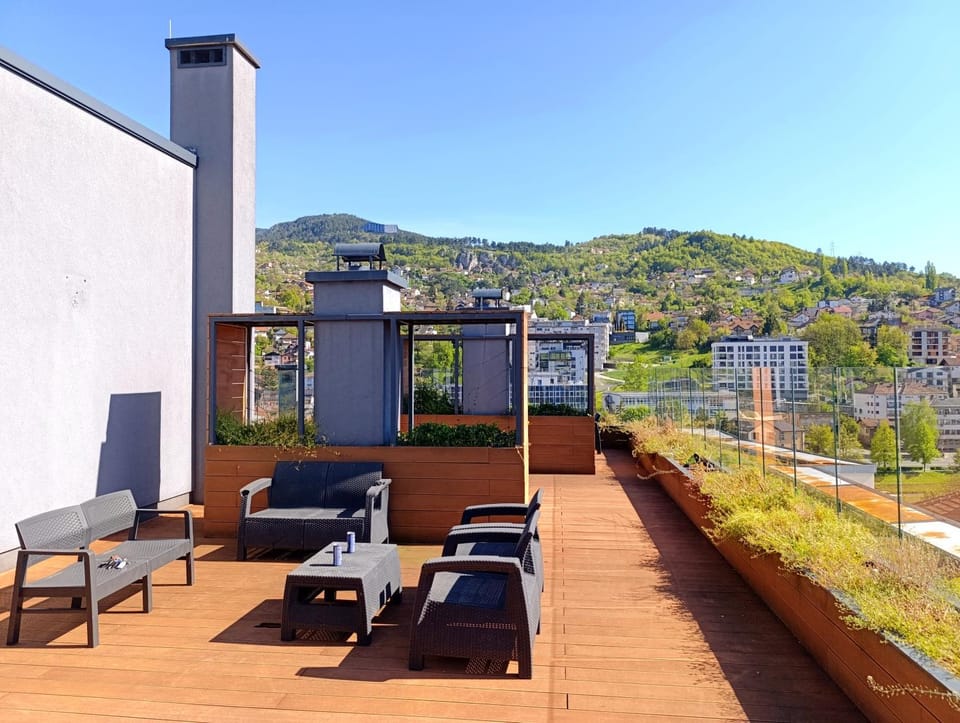 Day, View (from property/room), Balcony/Terrace, Mountain view