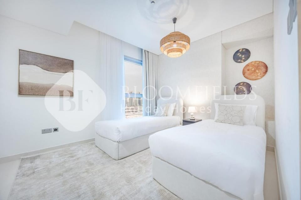 Bloomfields Dazzling 3BR + Maids in Radiant Views 1 Apartment in Abu Dhabi